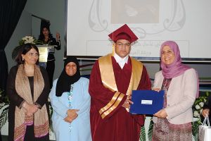 البلوشي ترعى حفل تخريج 69 طالب وطالبة من المراكز التأهيلية والمهنية