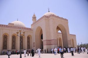 قاسم: محاكمة «أمل» بداية لمحاكمة جمعيات تدافع عن الحقوق...المحمود: الحل الدائم للقضايا السياسية والدينية أهم مبادئ حل الأزمة