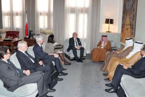 ولى العهد مستقبلاً وفد ألماني: رفض العنف ونبذ التوجهات السلبية سيضمن تجاوز آثار الفترة الماضية