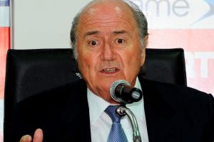 بلاتر يبدي 'قلقا بالغا' إزاء اعتقال لاعبين فلسطينيين اثنين في إسرائيل 