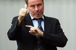 ريدناب مدرب توتنهام الإنجليزي يترك منصبه