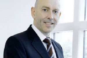 المؤسسة البحرينية للمصالحة والحوار تعرض النموذج الأيرلندي للوساطة لتعزيز المصالحة والوحدة