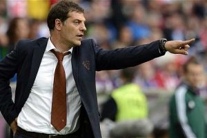 بيليتش مدرب كرواتيا يواصل انتقاداته للحكم الإنجليزي ويب