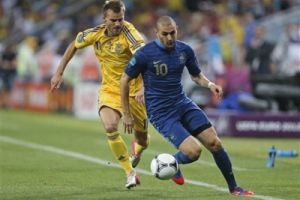 فرنسا تهزم أوكرانيا صاحبة الضيافة وتتصدر مجموعتها في اليورو مؤقتاً