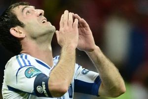 كاراجونيس يبدي سعادة بالغة بالفوز على روسيا والتأهل