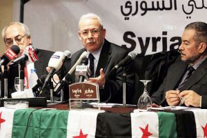 غليون يطالب بإرسال قوات لحفظ السلام إلى سورية