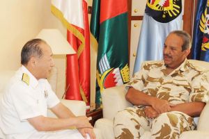 القائد العام يبحث التعاون مع القائد العام للأسطول البحري الياباني