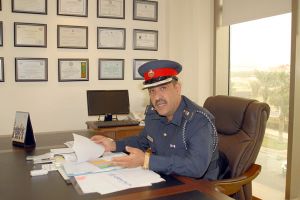 مدير شرطة المطار يؤكد على ضرورة اتخاذ تدابير وقائية قبل السفر وخلاله