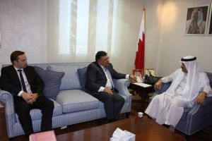 وزير الصحة يؤكد استعداد الوزارة للتعاون مع اللجنة الدولية للصليب الأحمر في مجال حقوق الإنسان ذات العلاقة بالصحة