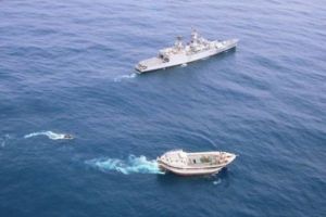 قراصنة يفتحون النار على ناقلة قبالة ساحل عمان