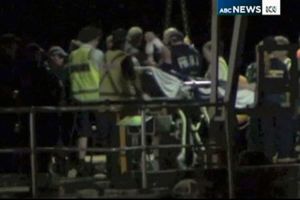 ثلاثة قتلى واكثر من ثمانين مفقودا في غرق مركب مهاجرين في المحيط الهندي