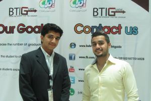 طلبة التلمذة المهنية يقيمون معرض 'المهن الصغيرة' بمجمع السيف التجاري