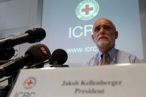 2011 عام الازمات مع تسجيل رقم قياسي للمستفيدين من مساعدات الصليب الاحمر 