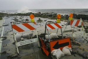 حالة طوارئ في فلوريدا بسبب العاصفة 'ديبي'
