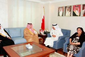 العطيشان: المسافرين العابرين لجسر الملك فهد 50 ألف يومياً بمعدل 23 ألف سيارة في اليوم