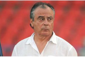 أم صلال يتعاقد مع المدرب الفرنسي مارشان