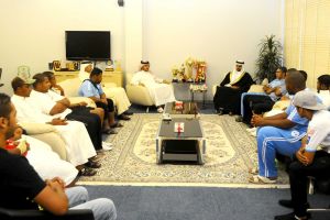 سمو الشيخ عيسى بن علي يحث جماهير الرفاع على التشجيع المثالي