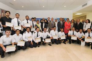 'طيران الخليج' تخرج 28 مهندساً متدرباً بالتعاون مع 'تمكين'