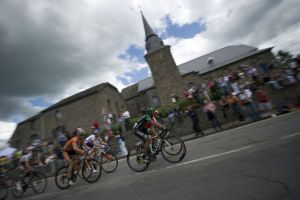 السلوفاكي ساجان يفوز بالمرحلة الأولى في سباق فرنسا للدراجات