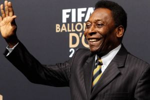 بيليه وبيكنباور يشيدان بالمنتخب الأسباني