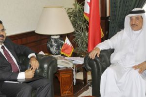 وزارة العمل وبنك الأسرة يبحثان إدماج الشباب في المشاريع متناهية الصغر