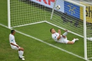 مجلس الاتحاد الدولي لكرة القدم يوافق على استخدام تقنية مراقبة خط المرمى