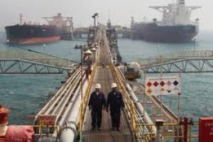 مصادر: توقف صادرات الخام العراقية من البصرة بسبب الطقس