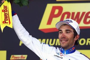 بينو يفوز بسباق فرنسا للدراجات