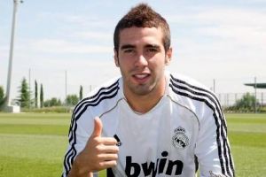 لاعب ريال مدريد كارفايال ينضم إلى باير ليفركوزن الألماني