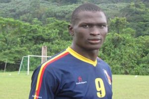 الإفريقي التونسي يعزز صفوفه بالتشادي كارل ماركس