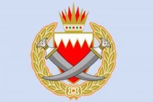 الداخلية : وفاة أسيوي اصطدمت سيارته بحاجز حديدي على شارع الملك حمد 