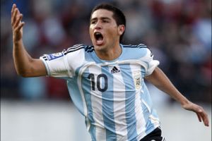 الاهلي السعودي يتقدم بعرض لضم ريكيلمي