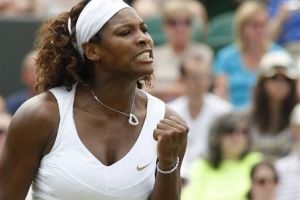 المنهكة ويليامز تحقق فوزا صعبا في ستانفورد 