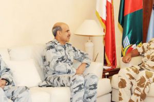 القائد العام يبحث التعاون العسكري مع مساعد رئيس هيئة الأركان الباكستاني