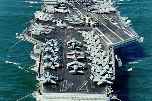 مقتل صياد هندي وإصابة 3 آخرين بنيران البحرية الأميركية قبالة سواحل دبي 