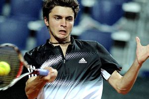 دورة هامبورغ: سيمون يتنازل عن اللقب 