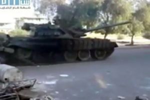 دبابات تقتحم احياء بدمشق والمعارضة تسيطر على معابر حدودية وفيتو في مجلس الامن