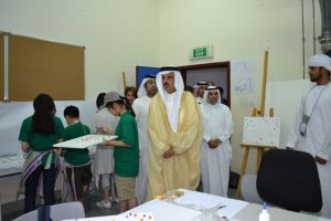 وزير 'التربية' يزور معهد التكنولوجيا التطبيقية بدبي