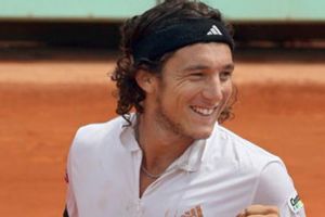 الارجنتيني موناكو يصل قبل نهائي بطولة المانيا للتنس