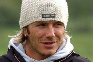 بيكهام يؤدي 'دورا صغيرا' في حفل افتتاح أولمبياد لندن