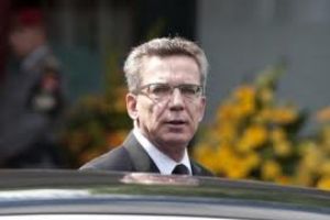 وزير الدفاع الالماني يزور جنوب افغانستان