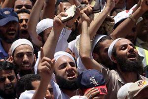 الاخوان في مصر يسعون لتحقيق توازن فيما يخص الشريعة