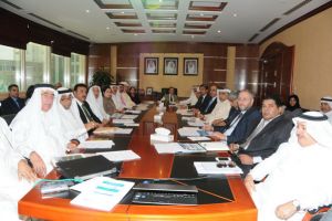 فخرو يدعو لزيادة سرعة إنجاز مركز البحرين لتنمية الصادرات