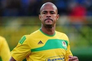 الهلال السعودي يتعاقد مع المهاجم البرازيلي ويسلي 