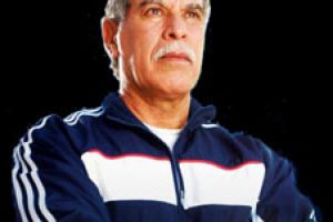 الزمالك يعلن رحيل المخضرم شحاتة وبدء البحث عن مدرب بديل