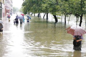 مقتل 88 شخصا وتشريد أكثر من 63 ألفا جراء الفيضانات في كوريا الشمالية