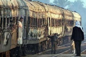 مقتل العشرات في حريق بقطار هندي 