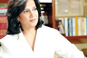 وزيرة الثقافة تشارك في انعقاد قمة الأعمال العالمية في بريطانيا