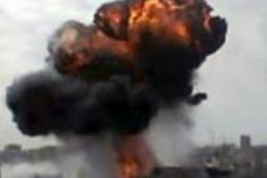 الجيش السوري الحر يقصف مطار منغ العسكري قرب حلب 