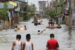 إعصار يقتل 23 شخصا ويشرد ما يقرب من 180 ألفا في الفلبين 